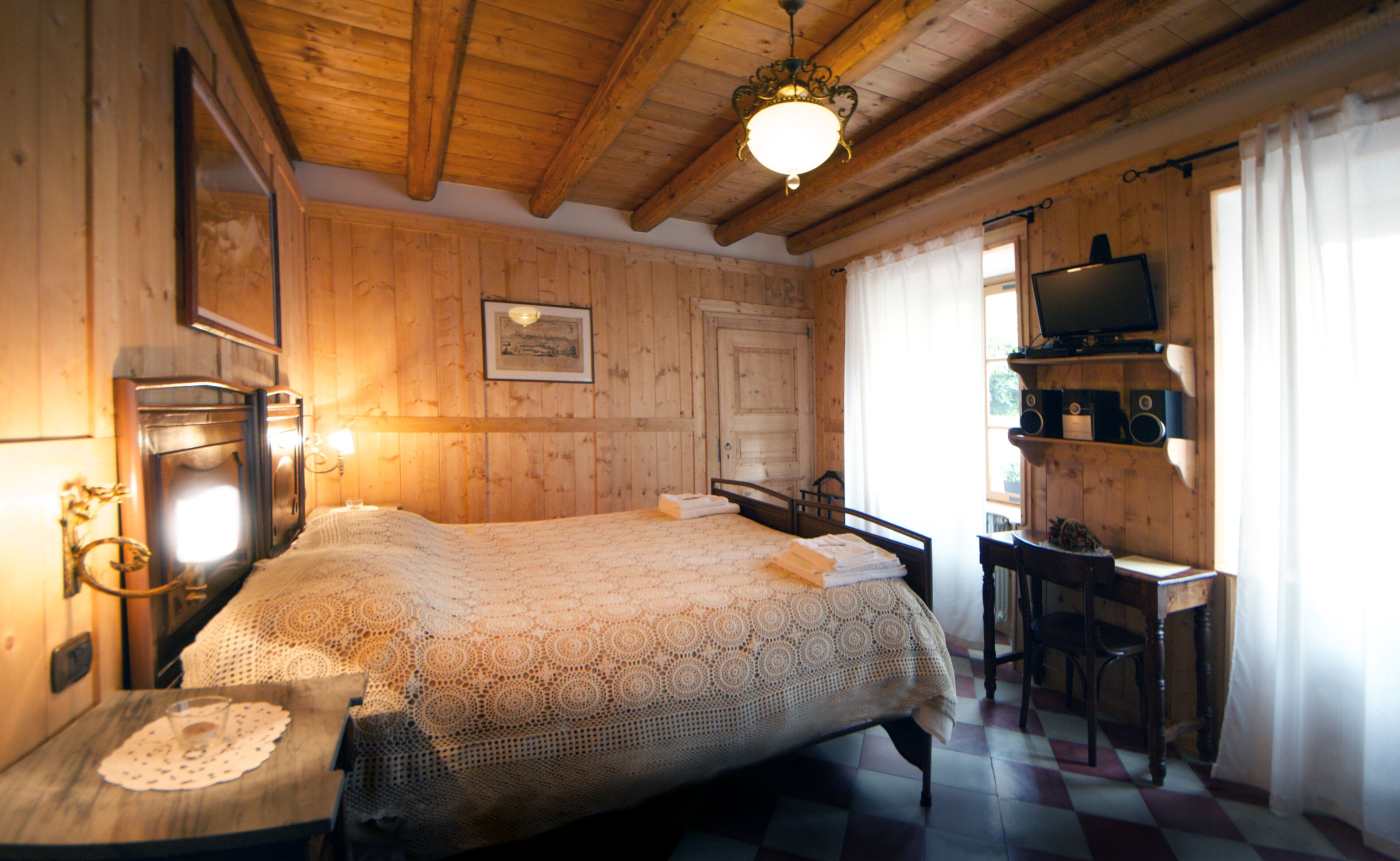 AQUARELLE BEB - FOLON ROOM