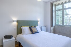 1 sovrum, strykjärn/strykbräda, wi-fi och sängkläder