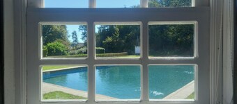 Beautiful Farm House with private pool and tennis court