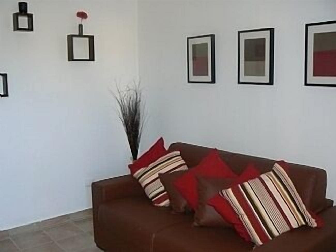 Fernseher, DVD-Player, Videothek, Stereoanlage