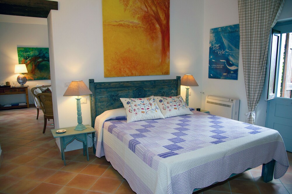 Guest House Muscazega - charming in Antico Stazzu
