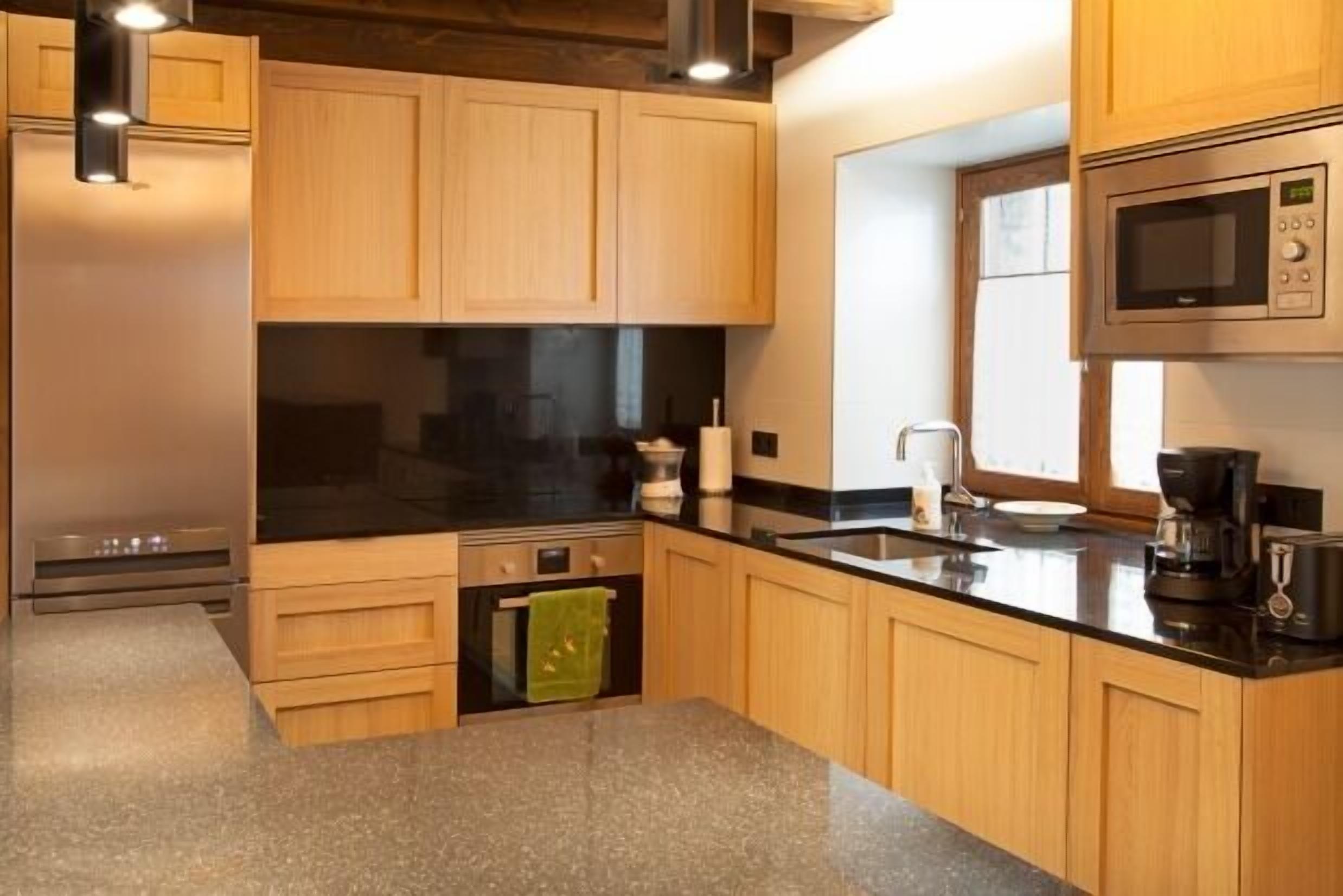 Self catering Txalastaso for 8 people