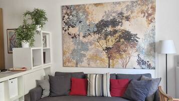 Smart-TV, Bücher, Computerbildschirme, Drucker