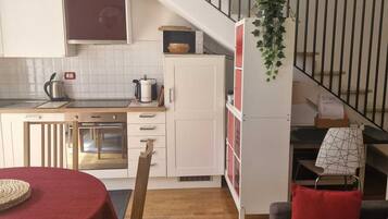 Smart-TV, Bücher, Computerbildschirme, Drucker
