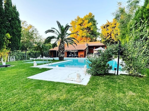 Schönes Landhaus mit SPA und Pool 95 km von Madrid entfernt