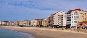 Appartement Caracas 11, 500 ms van het strand van Silgar