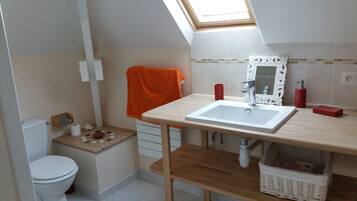 Suihku, hiustenkuivaaja