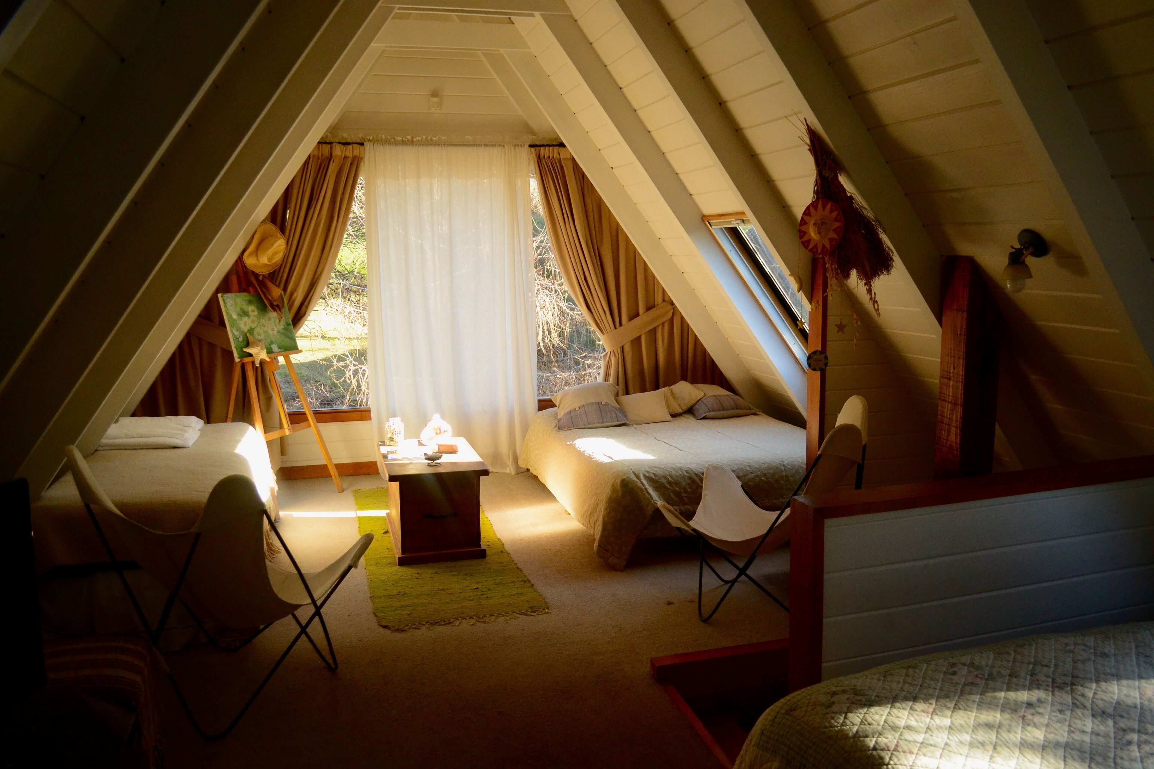 Cabin in the woods, on Lake Lolog