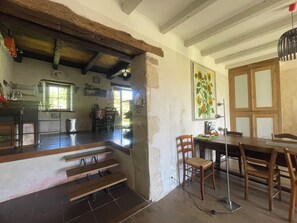 Dining - CHARMING FARMHOUSE IN SOUTH  FRANCE YVIERS (CHALAIS) (Yviers)