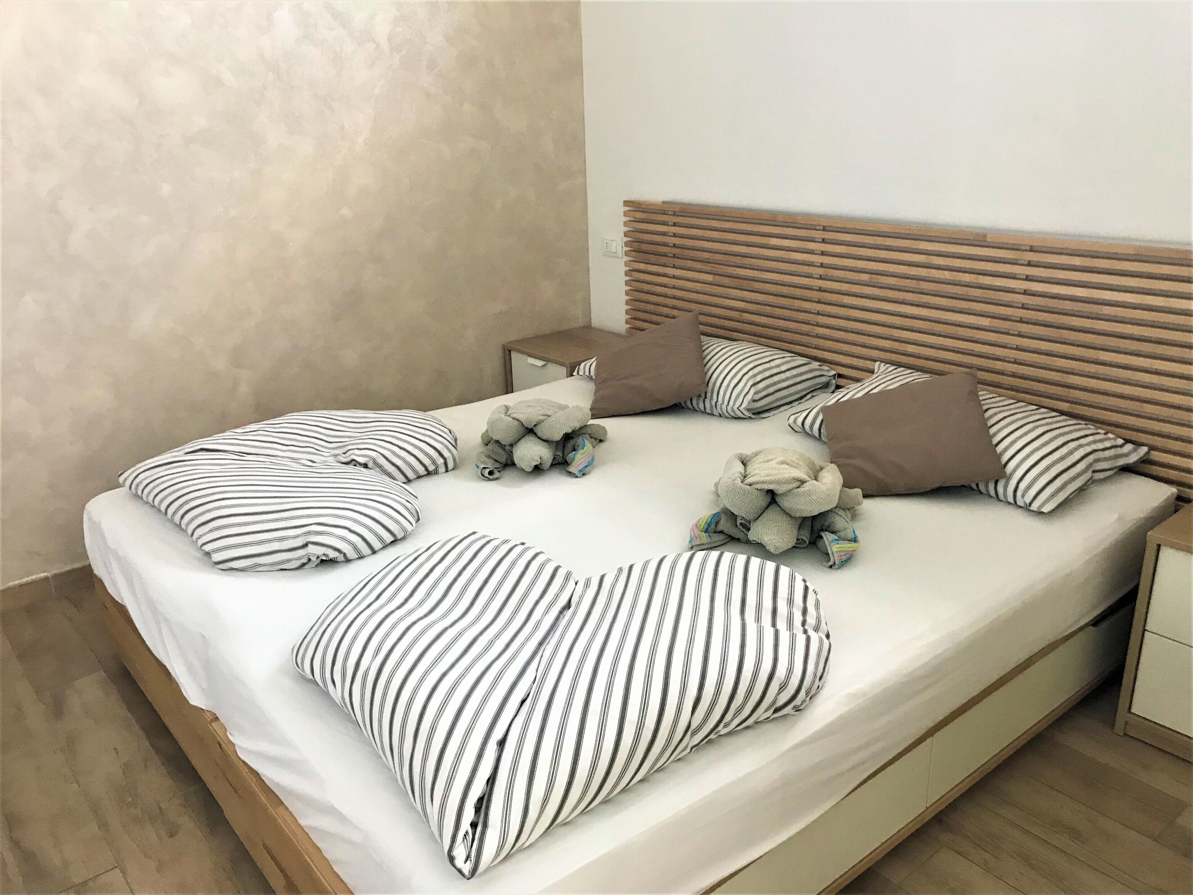 VALPOLICELLA HILLS ~ RELAX