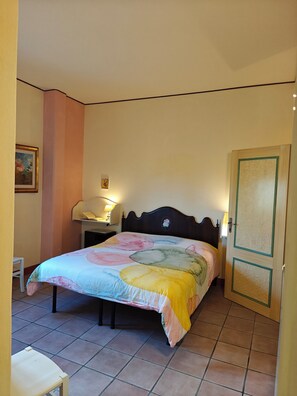 1 dormitorio, Internet, ropa de cama