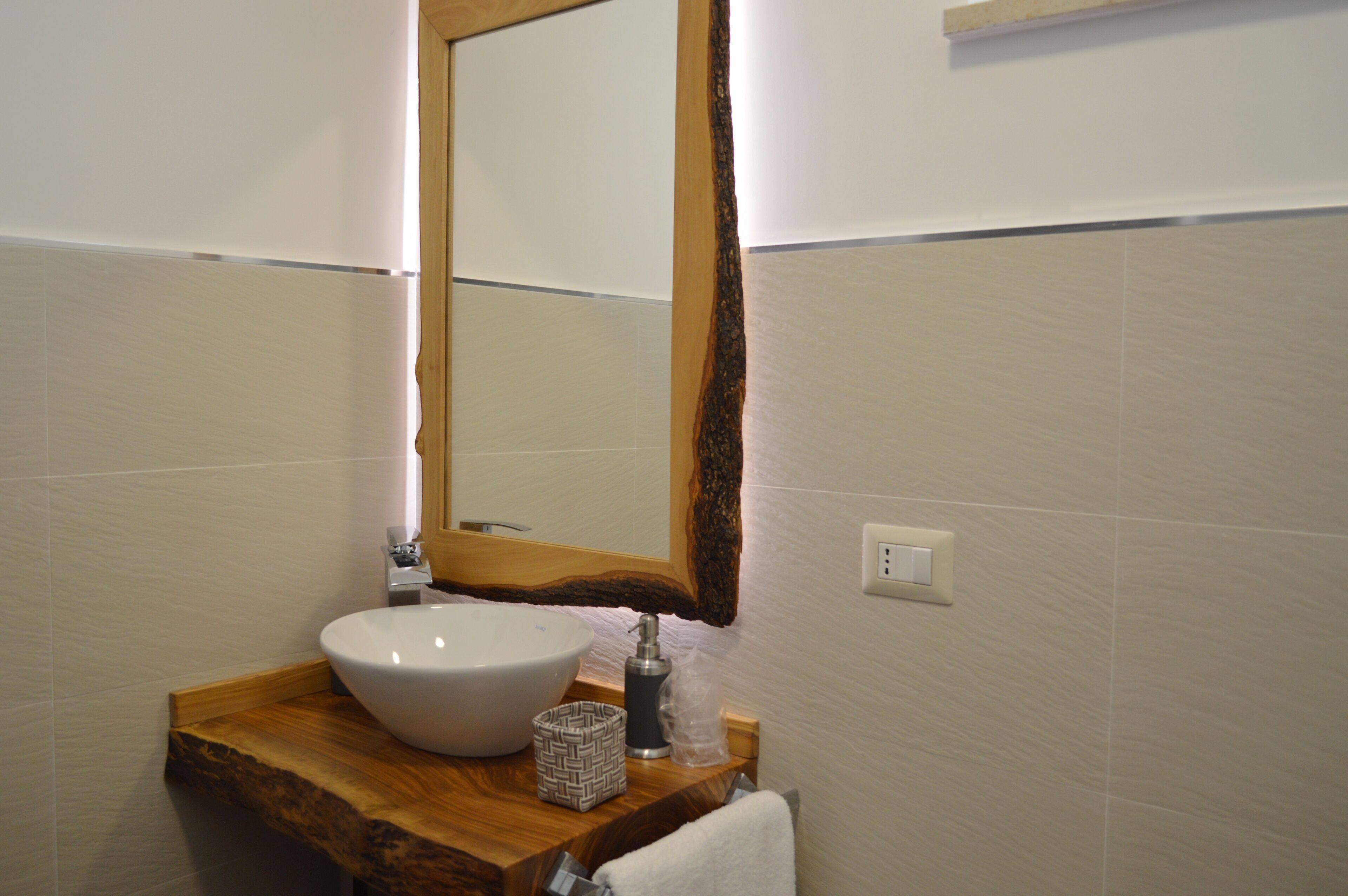 CASA DI SILVY new construction in an elegant complex with parking