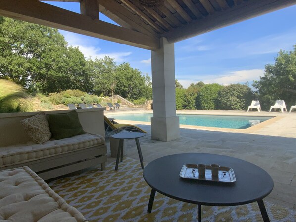 Piscine extérieure, piscine chauffée