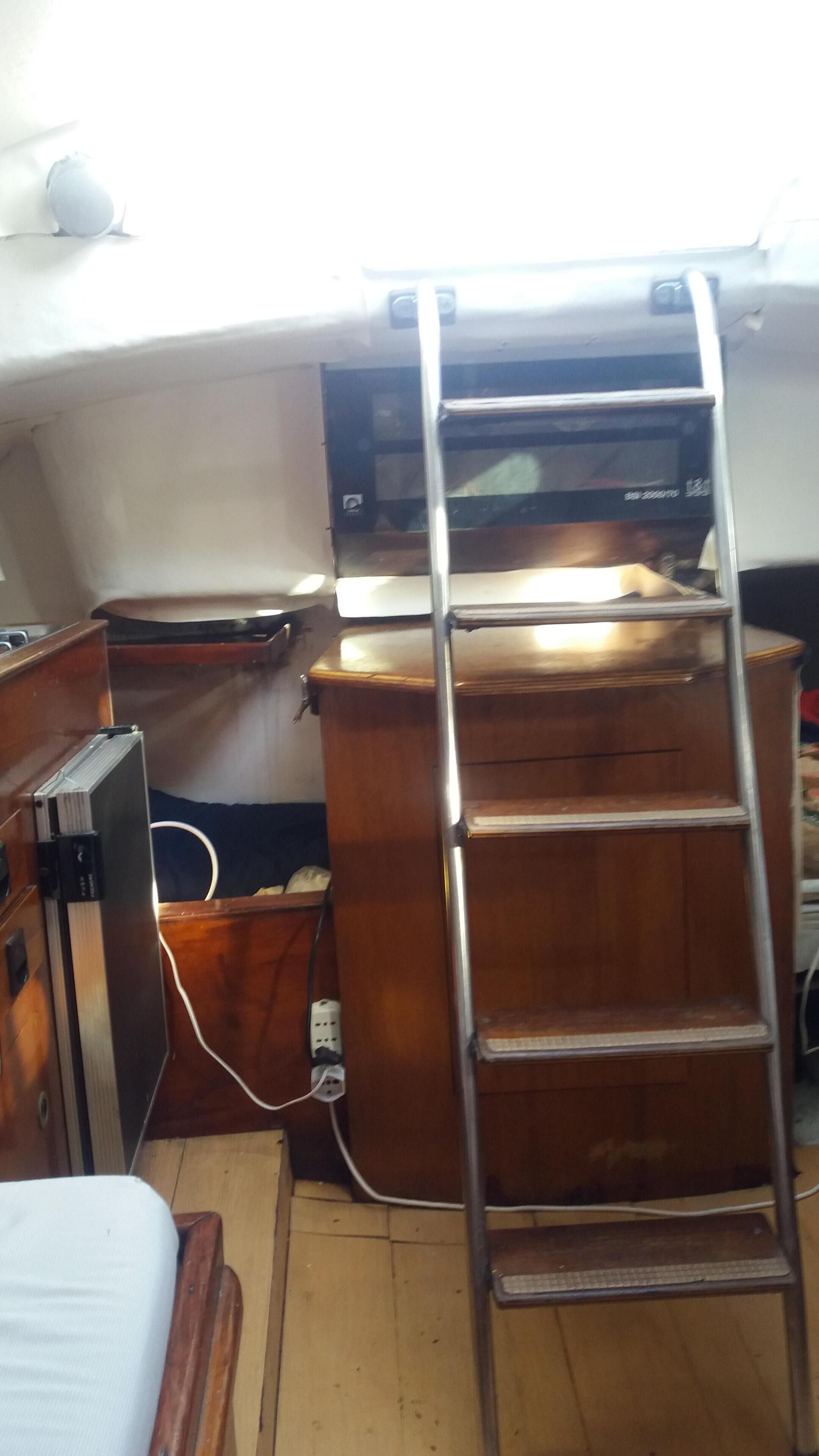 Sailboat of 11.50 at Lake Trasimeno 