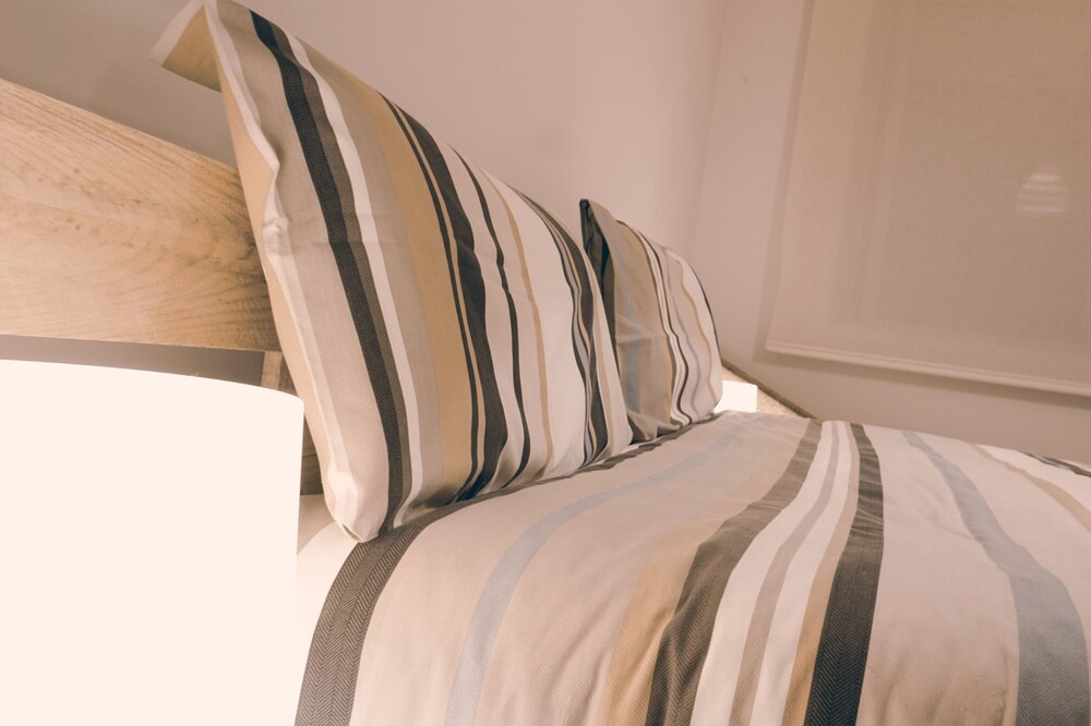 Cozy Double Room in The Best European Destination