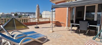 Casa Feli. Luxury apartment in villa. Large terrace. Private entrance. AC.