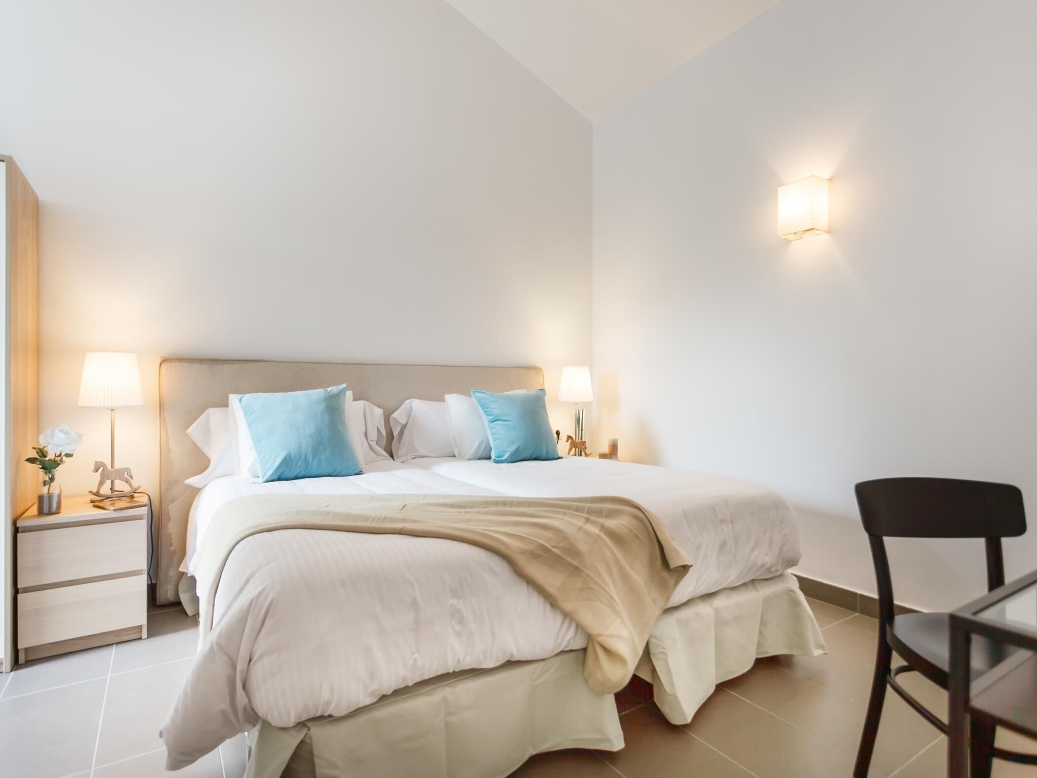 Beautiful duplex apartment with gorgeous decoration, terrace and balcony 222