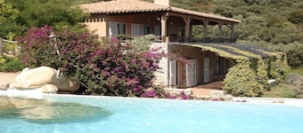 VILLA 10/14 FOLK MED PROPRIANO POOL