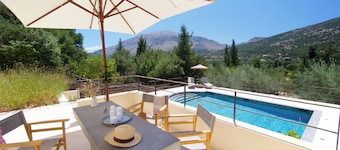 Kalliroi - Utsøkt Villa designet eksklusivt for to med stor privat basseng.