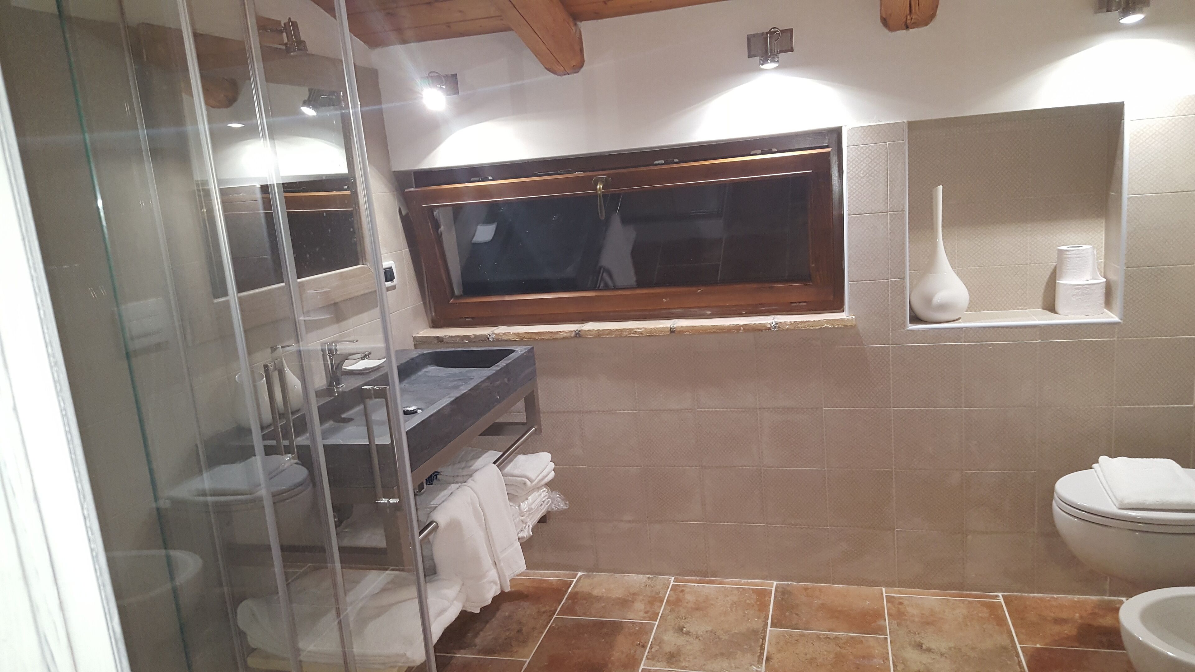 The Terrace - a lodging in Torre Mannella with sea view 