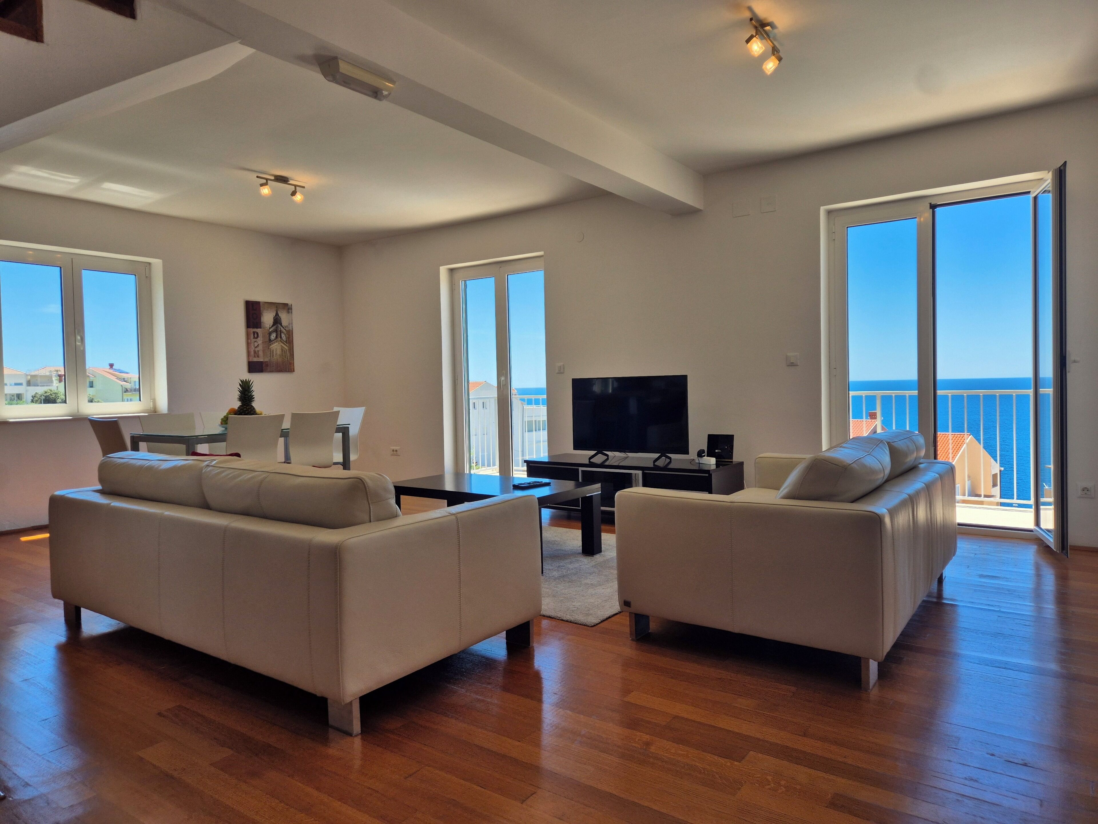 Smart-TV, DVD-Player