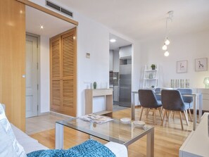 Interior - SibsBcn- Balmes - Romantic Central Cozy (Barcelona)