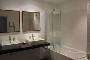 Haartrockner, Toilettenpapier