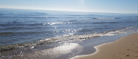 Na praia