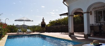 Finca La Viña for 6 people with private pool, in a very quiet area