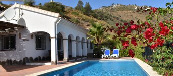Finca La Viña for 6 people with private pool, in a very quiet area