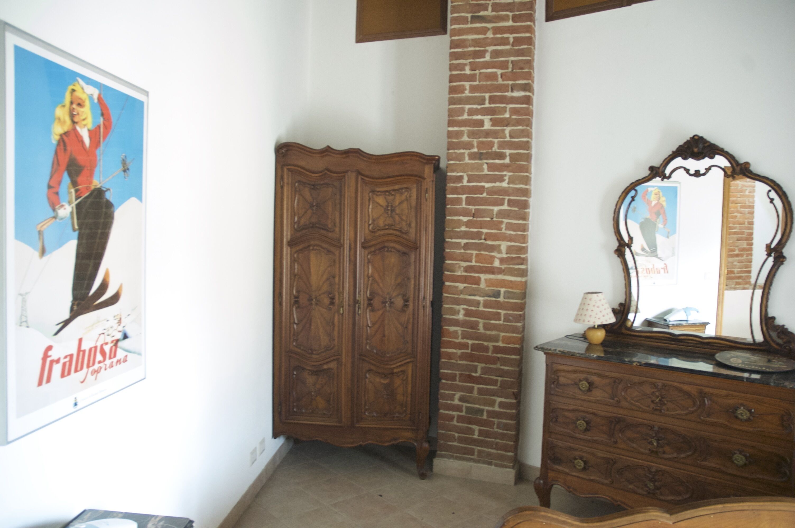 Victory and the 3 Cats