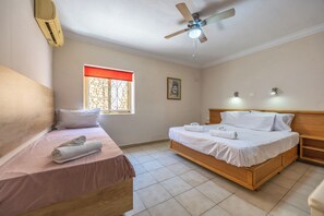 1 habitación y caja de seguridad en la habitación
