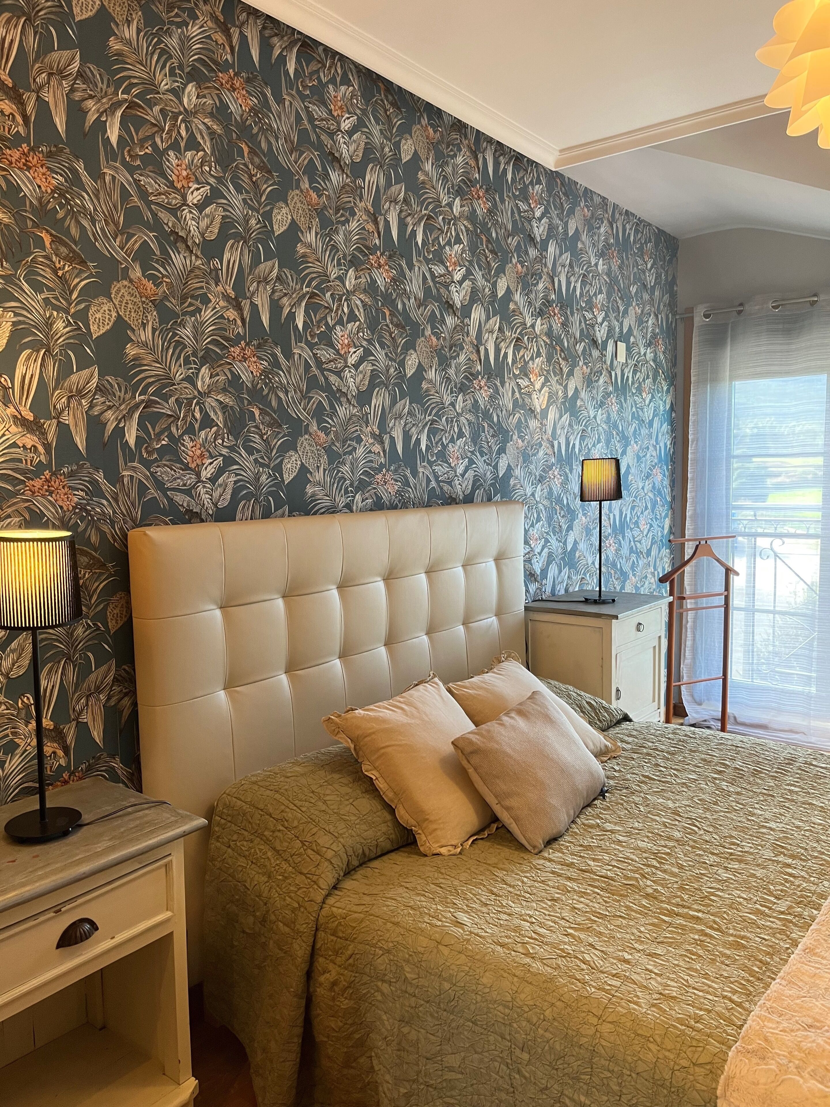 Apartment Costa Reinante Spa Beach Las Catedrales. Urbanization with spa.