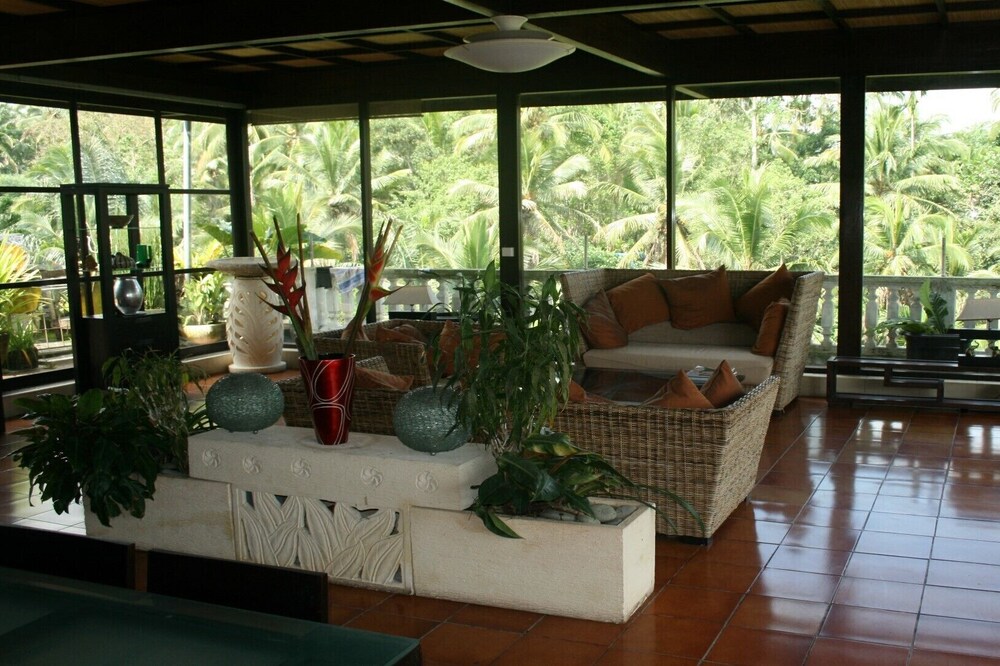 The Bungalow in the Jungle