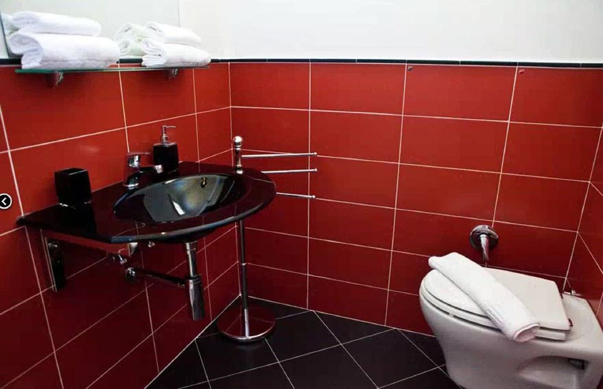 VILLA IMAGO - DUCATI ROOM