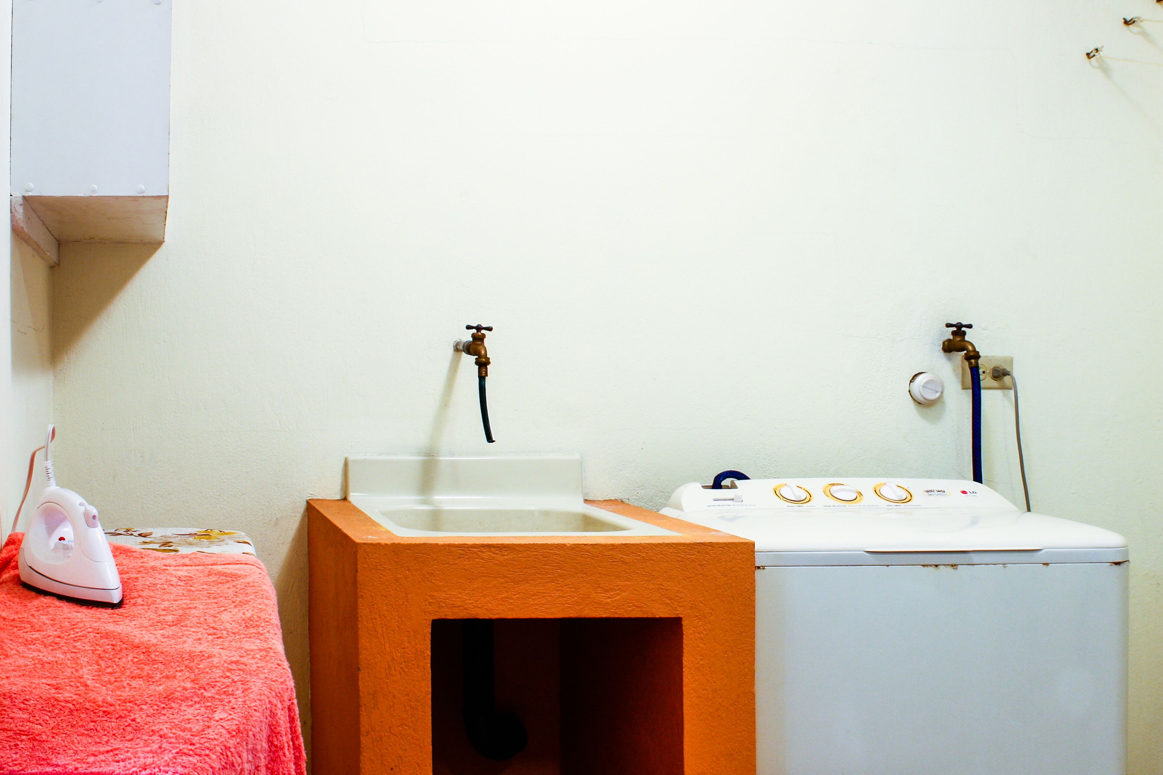 CONDO CASA INN # 5 EXCELLENT LOCATION, WIDE APARTMENT, FAMILIES, EXTENDED STAY