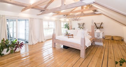 The High House - A Luxurious Georgian Country House.