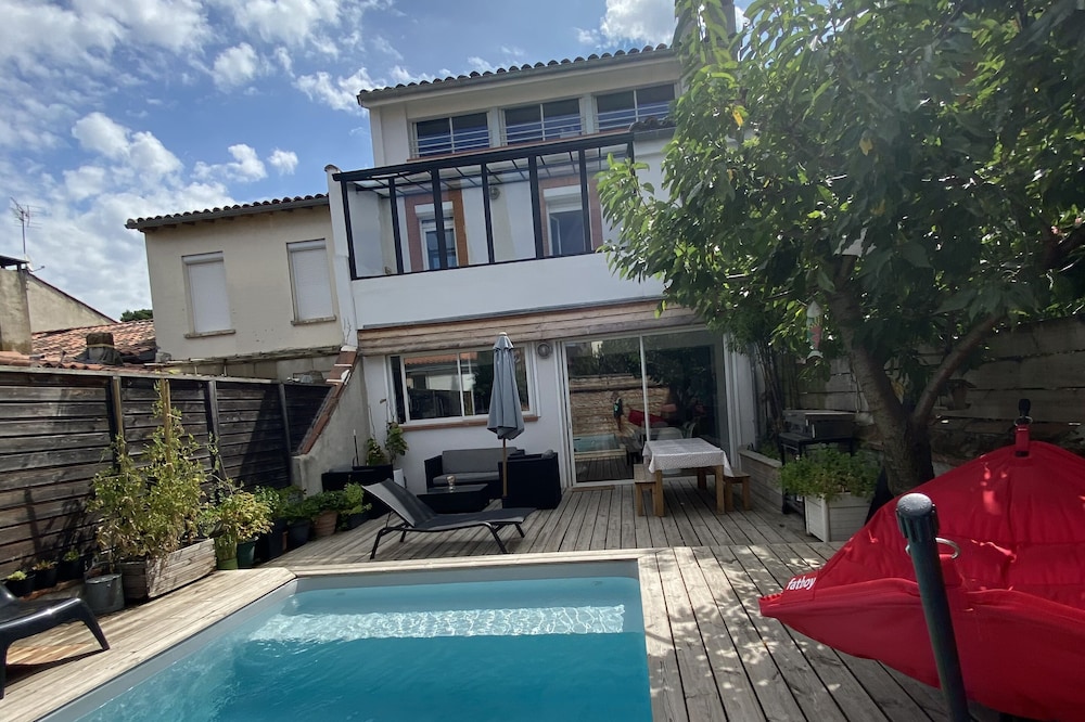 Toulousaine 5 beds swimming pool