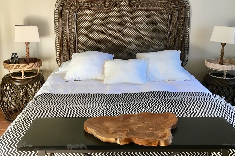 Guest House 3 Riverloire & SPA