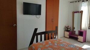 6 bedrooms, WiFi - LIVE THE BEST HISTORY FRONT OFTHE SEA AND POOL (Cartagena)