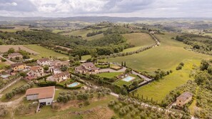 Exterior - Apartment With Private Pool framed with stunning view (Castelfiorentino (FI))
