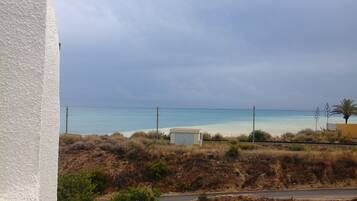 Vue sur la plage/lâocĂ©an