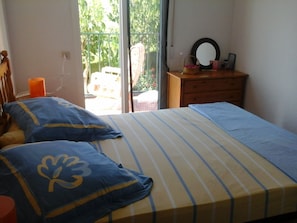 3 chambres, fer et planche Ă repasser, Wi-Fi, draps fournis