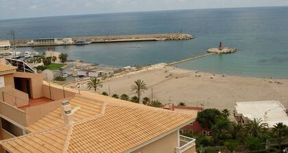 Bright apartment in Villajoyosa Registration number: VT-453318-A
