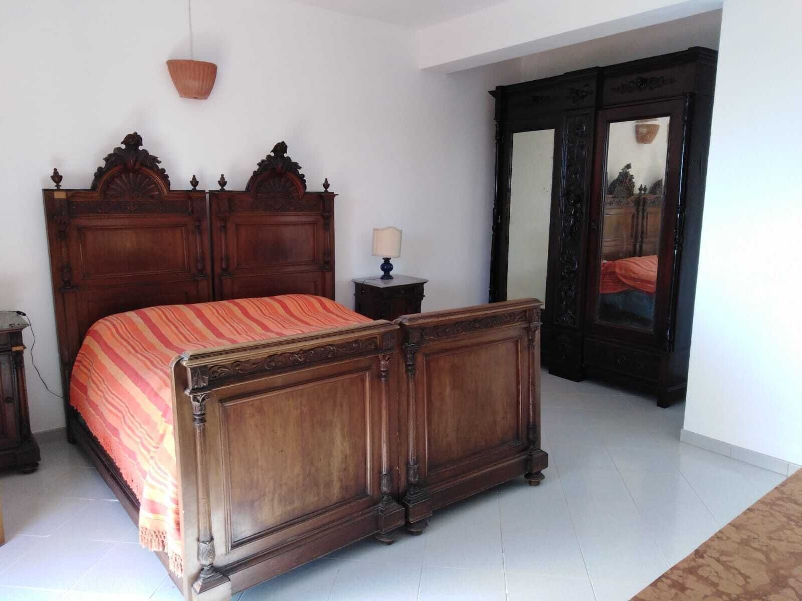 Mediterranean style villa overlooking the oasis of the Belice river