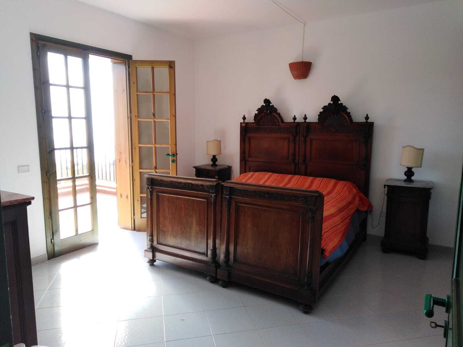 Mediterranean style villa overlooking the oasis of the Belice river