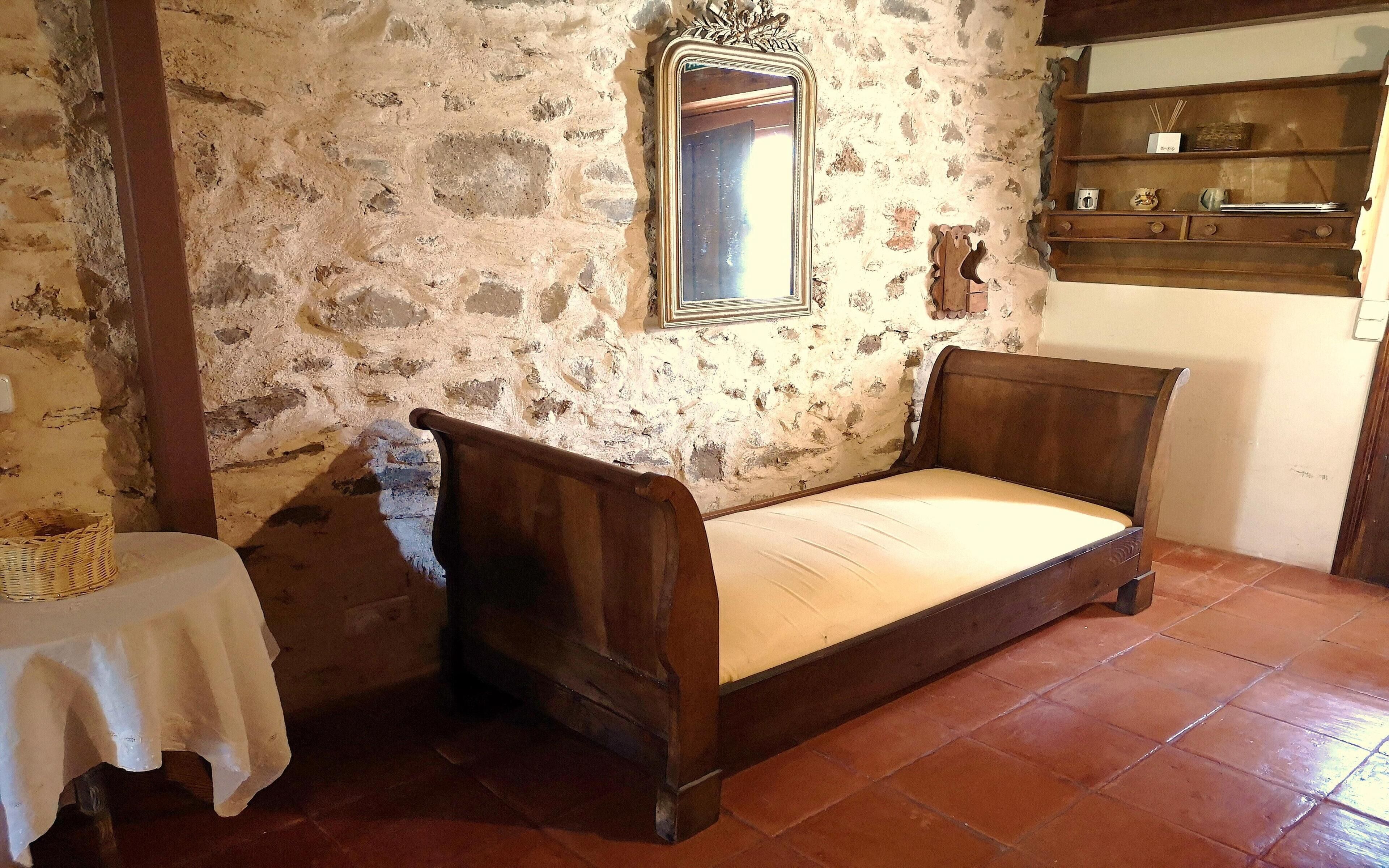 INTEGRO RENTAL 30 PAX BBQ and SWIMMING POOL Last weekend August with discount