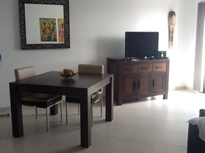 Dining - Superior 1 bed pool facing with balcony apartment on Dunas Beach Resort and Spa (Sal)