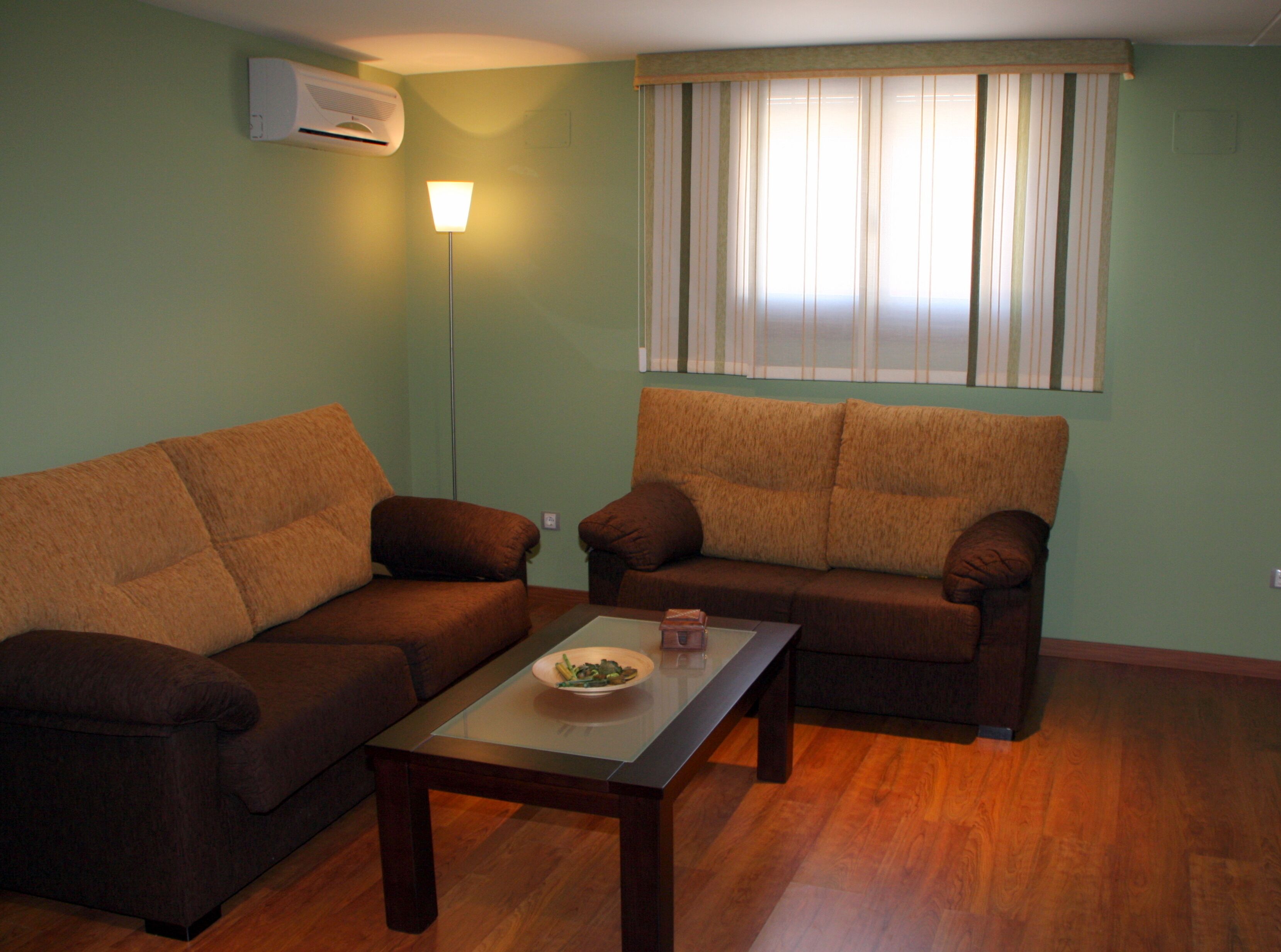 EL YELMO DE MAMBRINO HOUSE - SOLANO (Maximum 2 adults + 2 children)