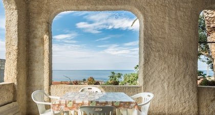 Appartamento con veranda vista mare